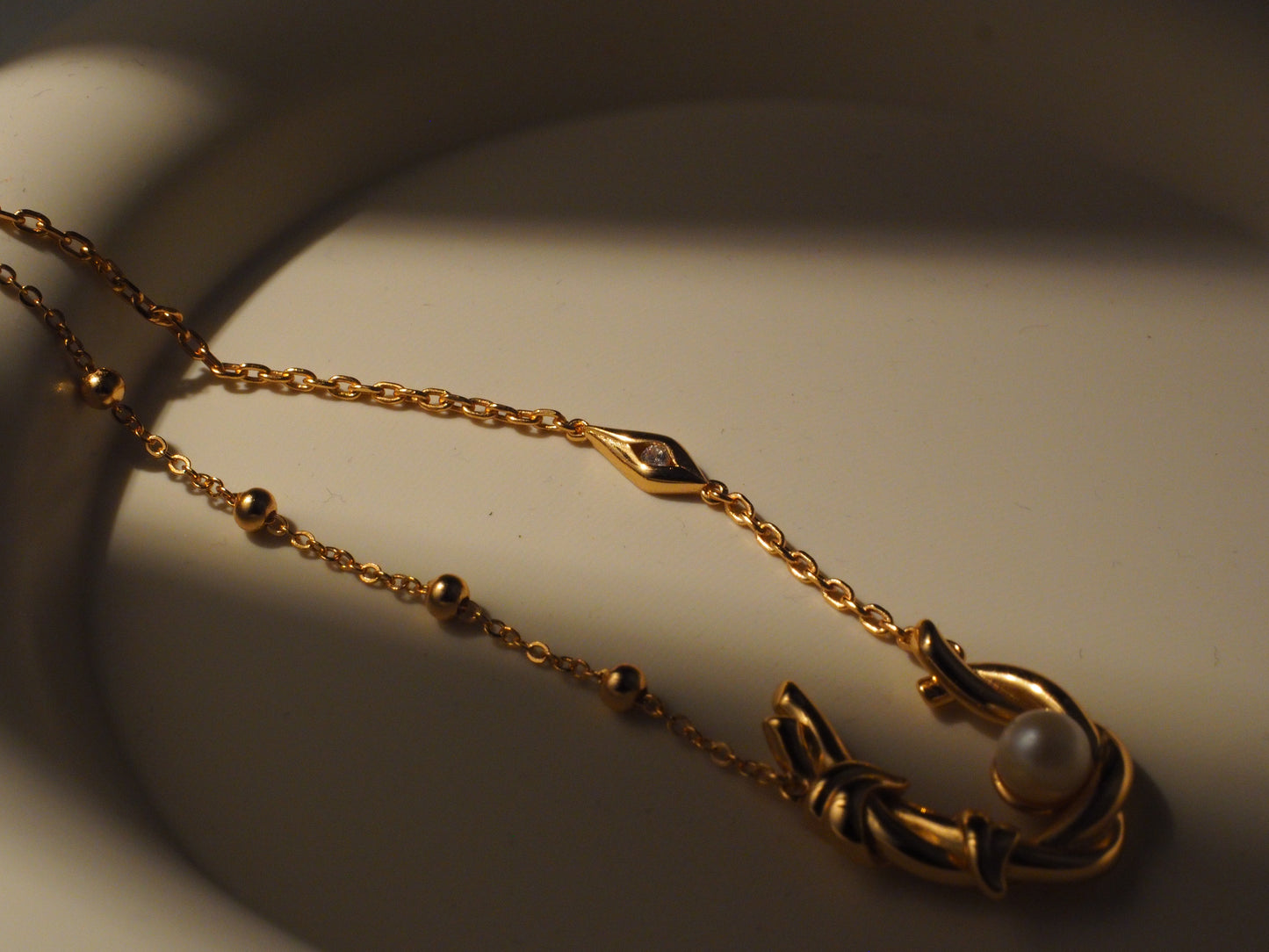 PEARL'S NEST NECKLACE