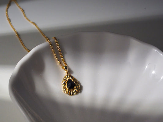 THE SECRET POWER NECKLACE